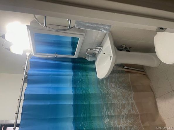 2165 Matthews Avenue 4F, Bronx NY 10462