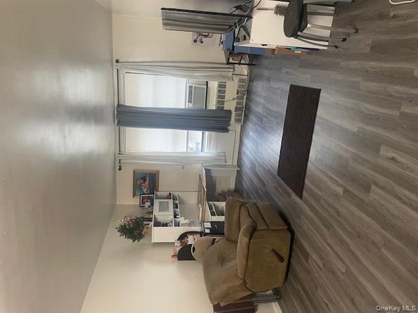 2165 Matthews Avenue 4F, Bronx NY 10462