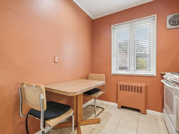 40 Lawrence Drive A, White Plains NY 10603