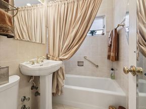 40 Lawrence Drive A, White Plains NY 10603