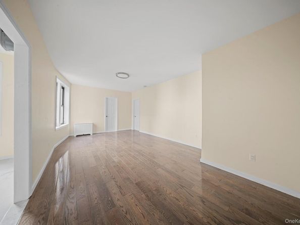 1372 Shakespeare Avenue 4C, Bronx NY 10452