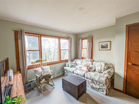 37 Bay Avenue, Huntington NY 11743