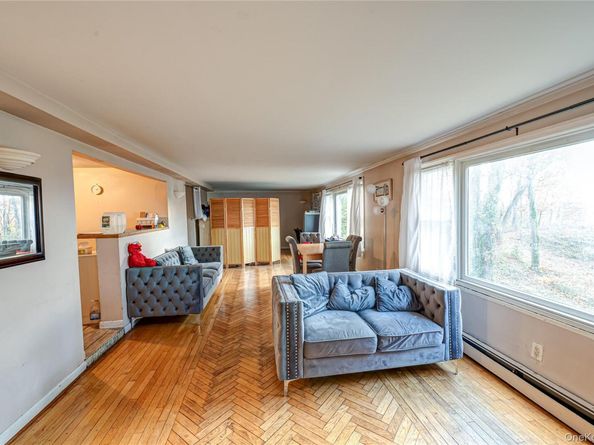 37 Bay Avenue, Huntington NY 11743