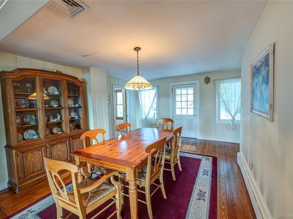 37 Bay Avenue, Huntington NY 11743