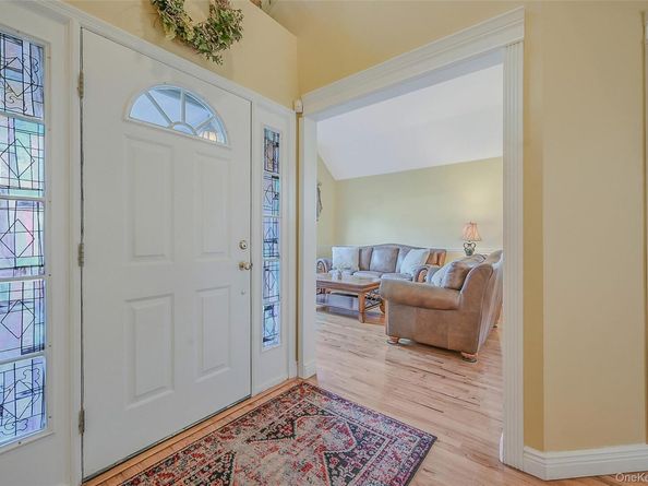 70 Gull Dip Road, Ridge NY 11961