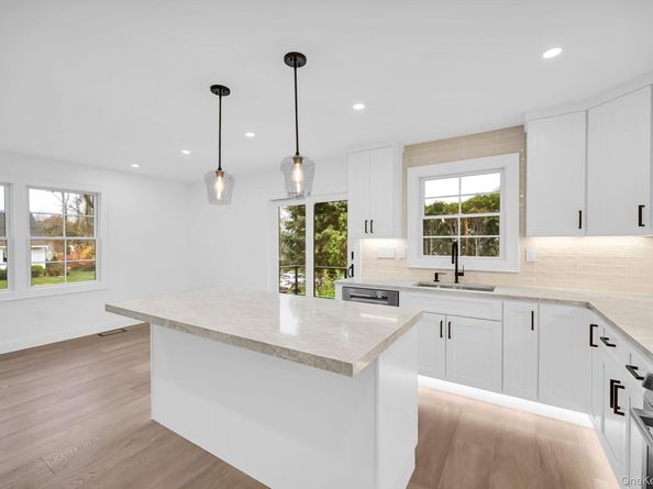 82 Seton Drive, New Rochelle NY 10804