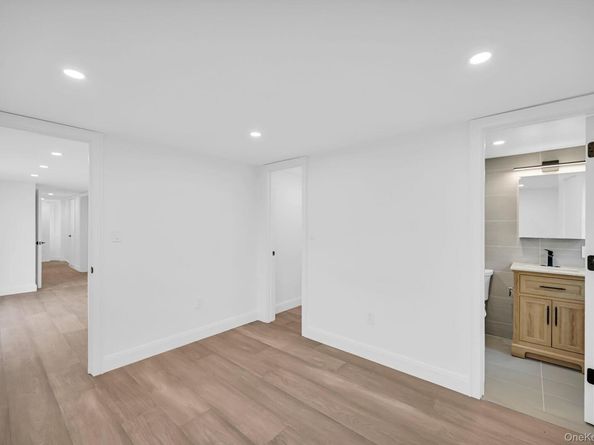 82 Seton Drive, New Rochelle NY 10804