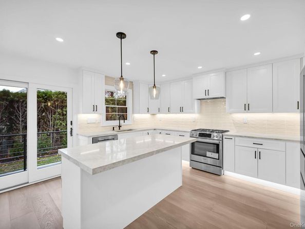 82 Seton Drive, New Rochelle NY 10804