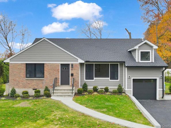 82 Seton Drive, New Rochelle NY 10804