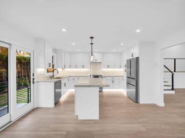 82 Seton Drive, New Rochelle NY 10804