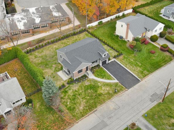 82 Seton Drive, New Rochelle NY 10804