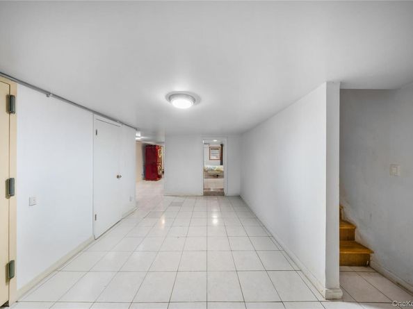 109-18 Francis Lewis Boulevard, Queens Village NY 11429