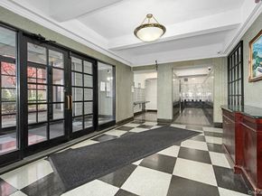 27-10 Parsons Boulevard 6H, Flushing NY 11354