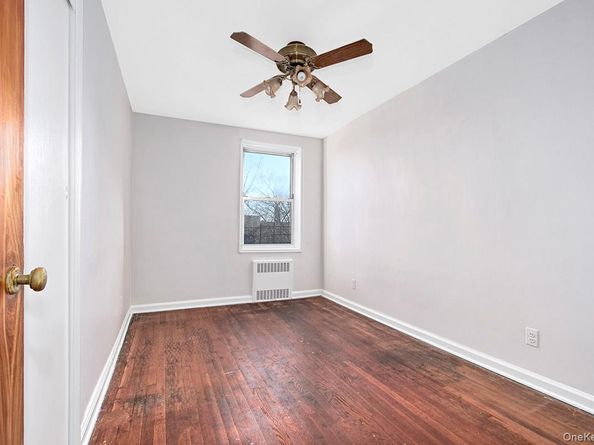 27-10 Parsons Boulevard 6H, Flushing NY 11354