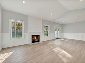 509 Oak Bluff Court, Moriches NY 11955