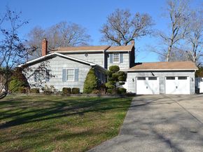 27 Albright Road, Coram NY 11727