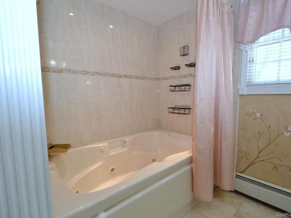 27 Albright Road, Coram NY 11727