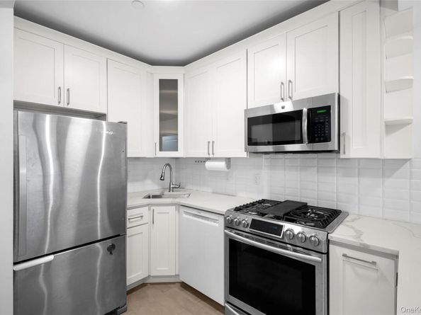 41-04 27th Street 6A, Long Island City NY 11101