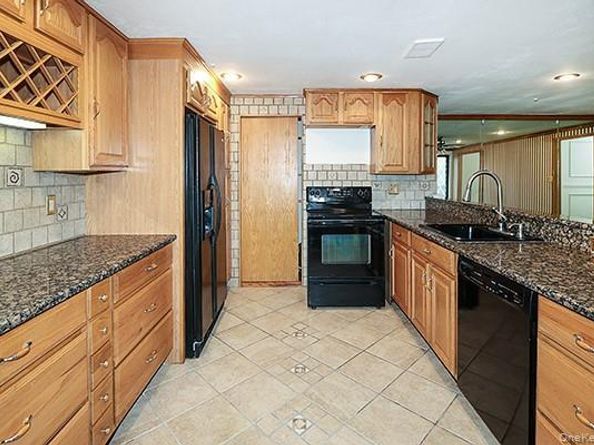 603 Blue Ridge Drive, Medford NY 11763