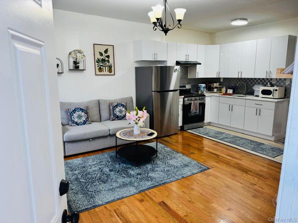 95-12 Woodhaven Court, Ozone Park NY 11416