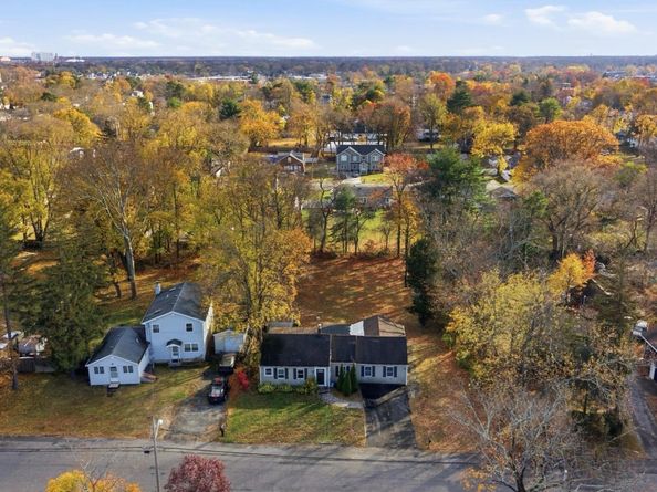 36 Ralph Street, Brentwood NY 11717