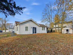 36 Ralph Street, Brentwood NY 11717