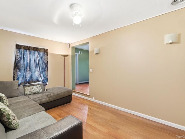 36 Ralph Street, Brentwood NY 11717