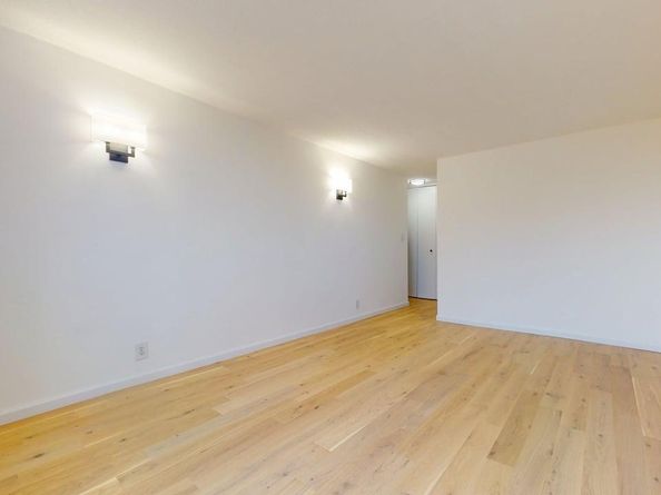 118-17 Union Turnpike 18H, Forest Hills NY 11375