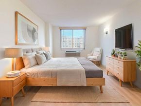 118-17 Union Turnpike 18H, Forest Hills NY 11375