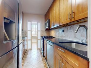 118-17 Union Turnpike 18H, Forest Hills NY 11375