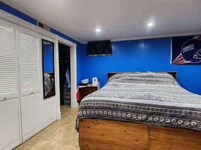 11516 Poppenhusen Avenue, College Point NY 11356