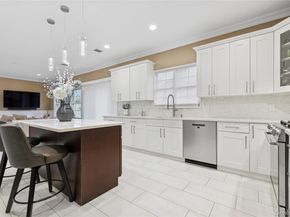 5 Vernon Street, Plainview NY 11803