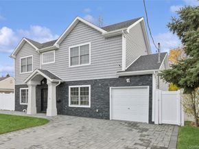 5 Vernon Street, Plainview NY 11803