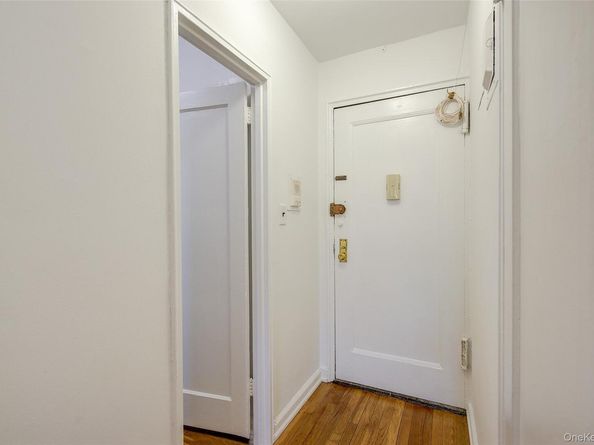 37-27 86th Street 6N, Jackson Heights NY 11372