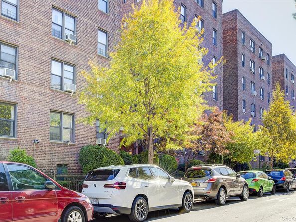 37-27 86th Street 6N, Jackson Heights NY 11372