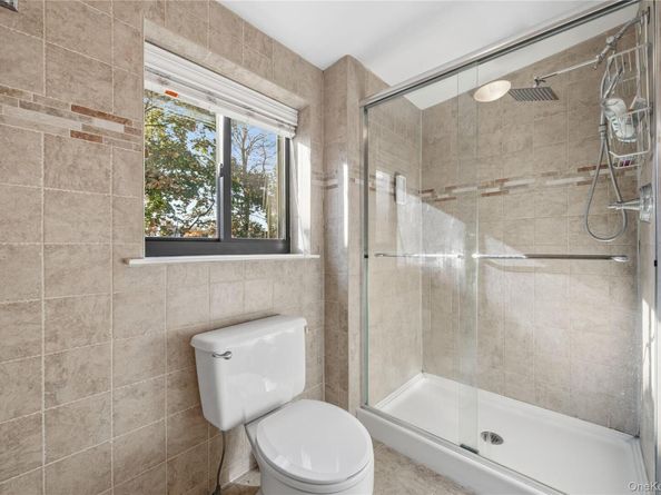 50 Dekalb Avenue E6, White Plains NY 10605