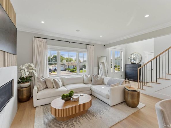 12 Marlin Road, East Quogue NY 11942