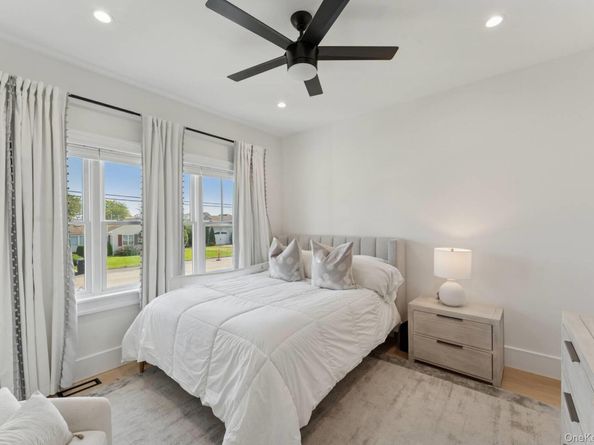 12 Marlin Road, East Quogue NY 11942