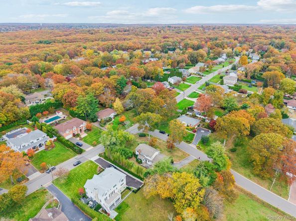 9 Princeton Drive, Plainview NY 11803