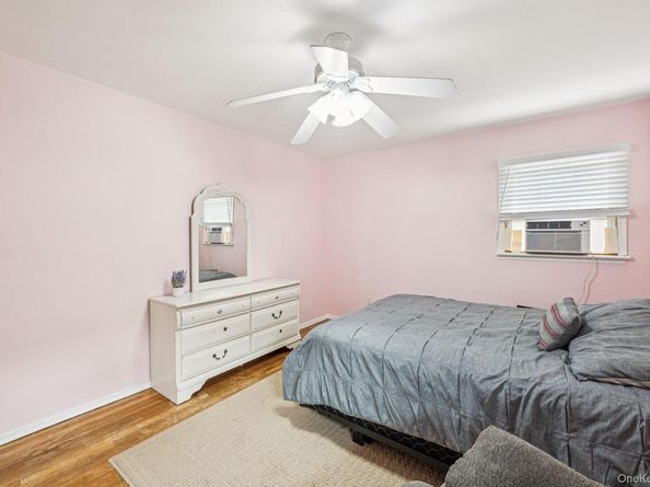 9 Princeton Drive, Plainview NY 11803