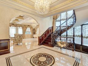 181-30 Tudor Road, Jamaica Estates NY 11432