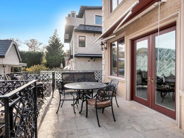 181-30 Tudor Road, Jamaica Estates NY 11432