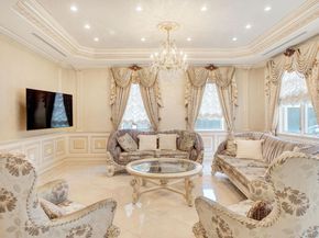 181-30 Tudor Road, Jamaica Estates NY 11432