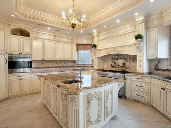 181-30 Tudor Road, Jamaica Estates NY 11432