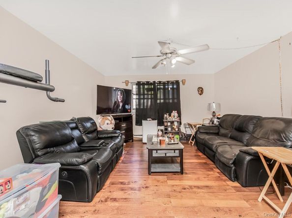 3312 Edson Avenue, Bronx NY 10469