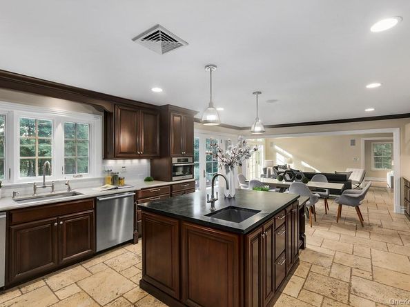 74 Ridgefield Avenue, South Salem NY 10590