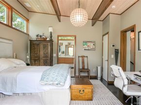 34 Old Neck Road S, Center Moriches NY 11934