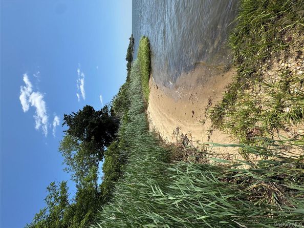 34 Old Neck Road S, Center Moriches NY 11934