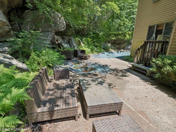 212 Elmwood Road, South Salem NY 10590