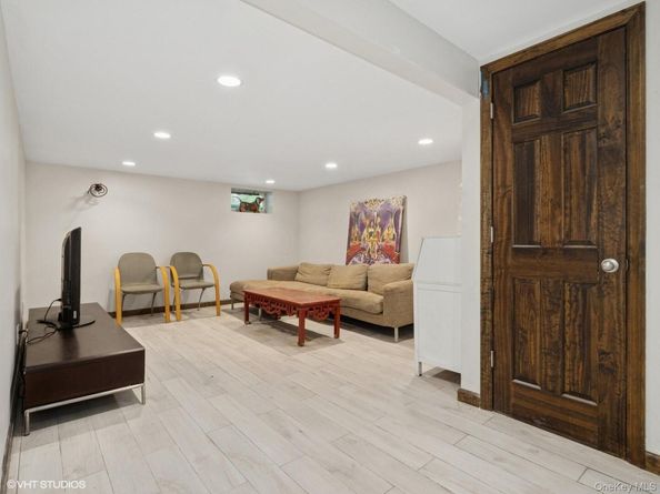 212 Elmwood Road, South Salem NY 10590